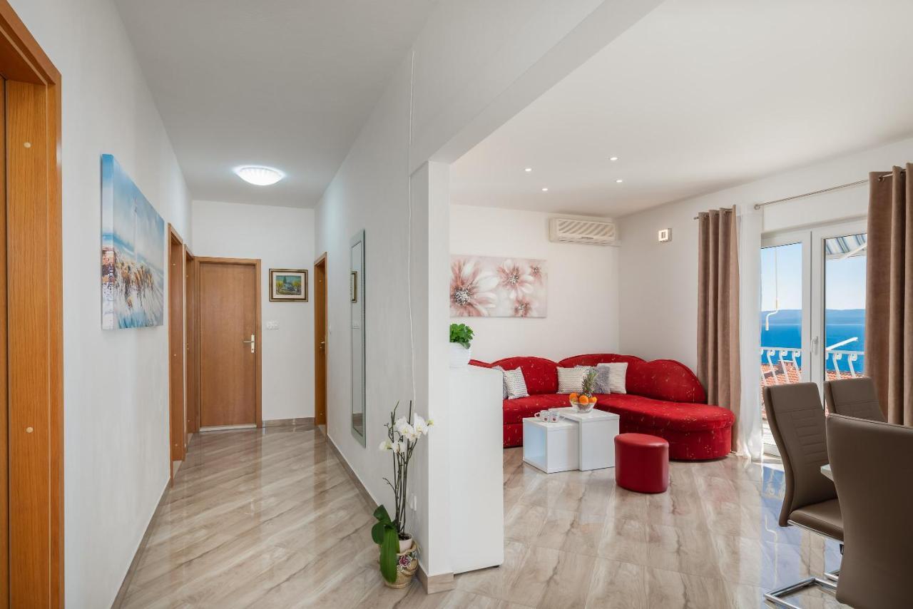 Fba Family Beach Apartments Omiš Extérieur photo